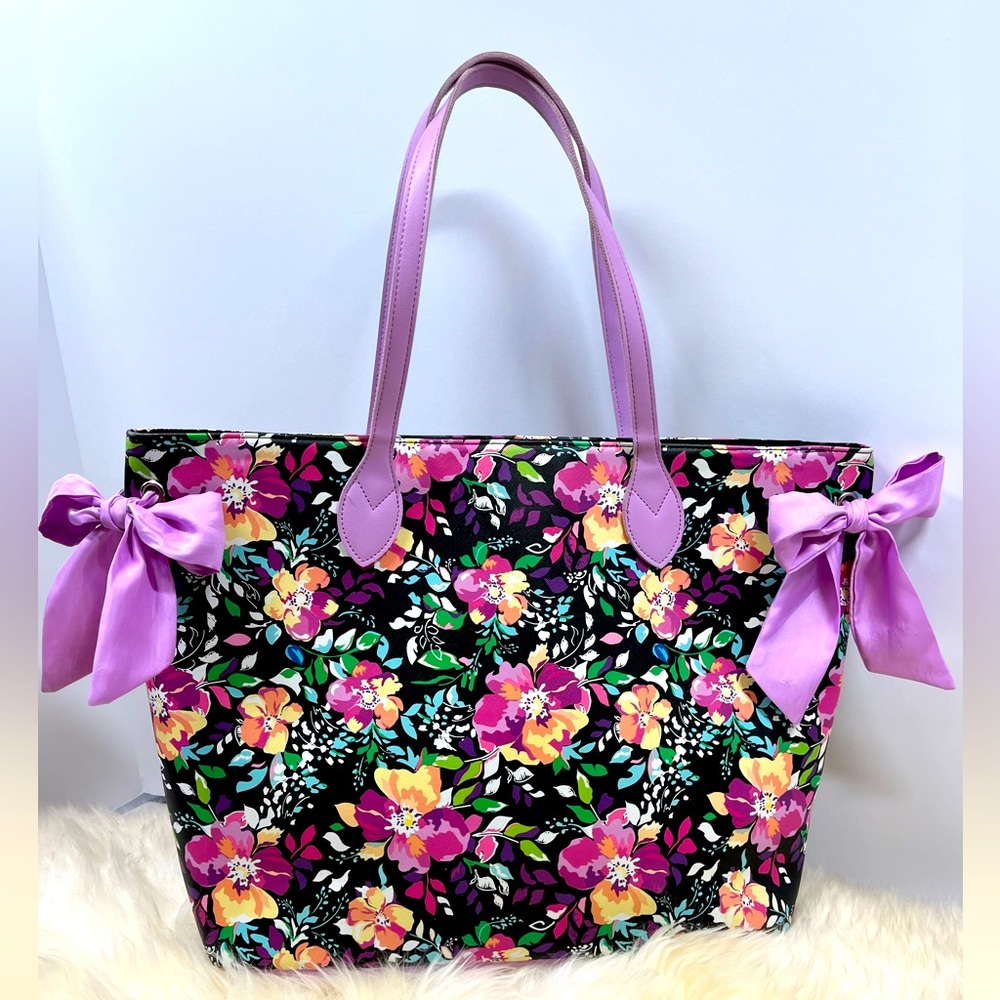 Arcadia Simply Spring Floral Tote!